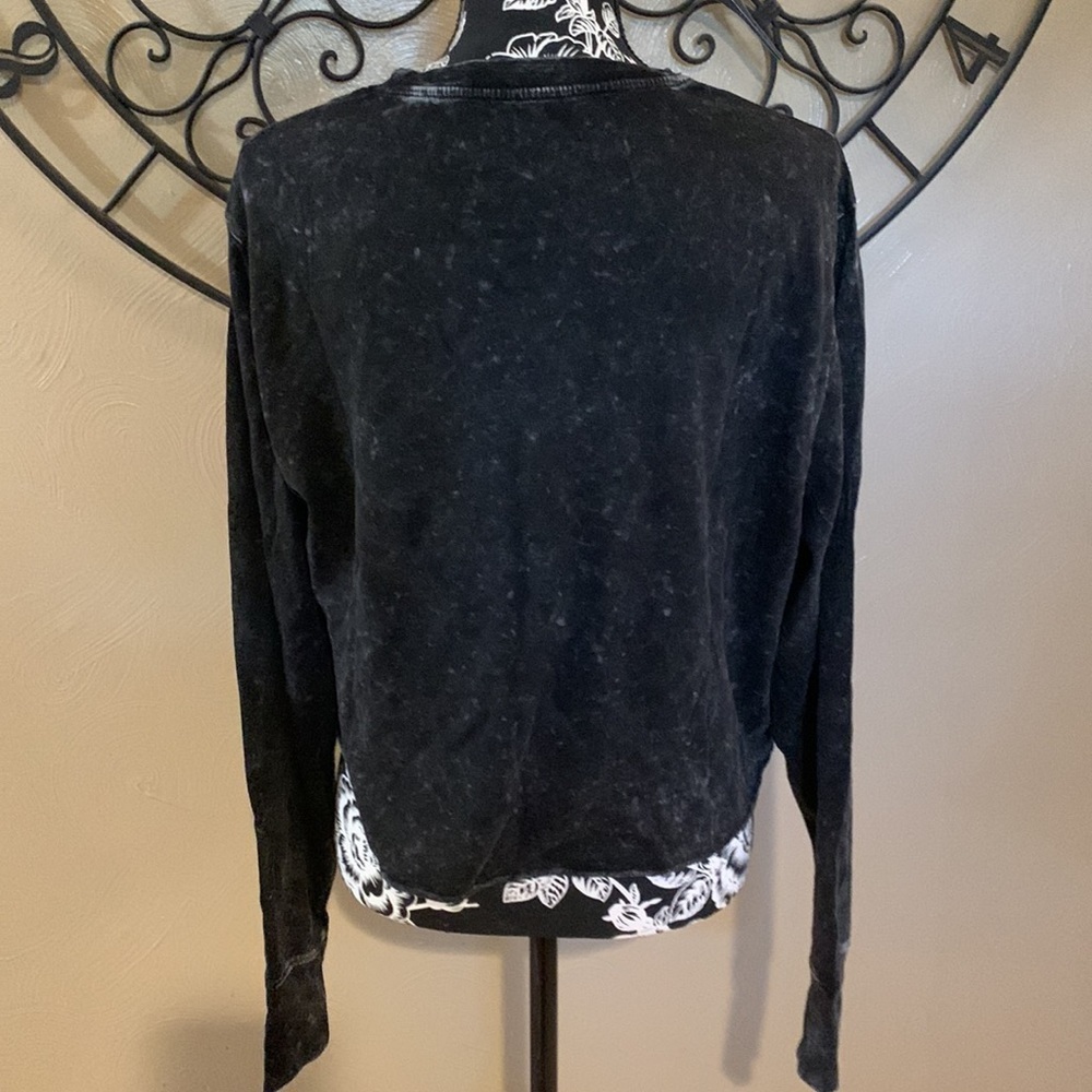 NWOT cotton Aerosmith shirt - Picture 2 of 5